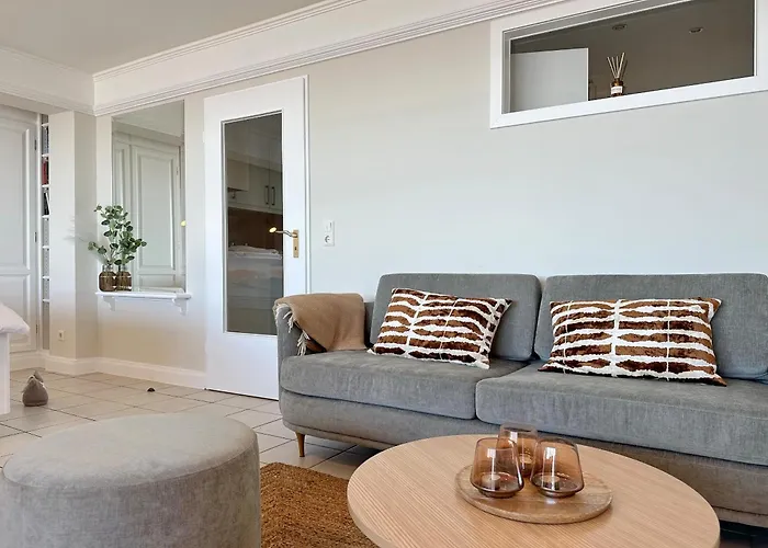 Metropol, Whg 8, Seeseite 1og Appartement *